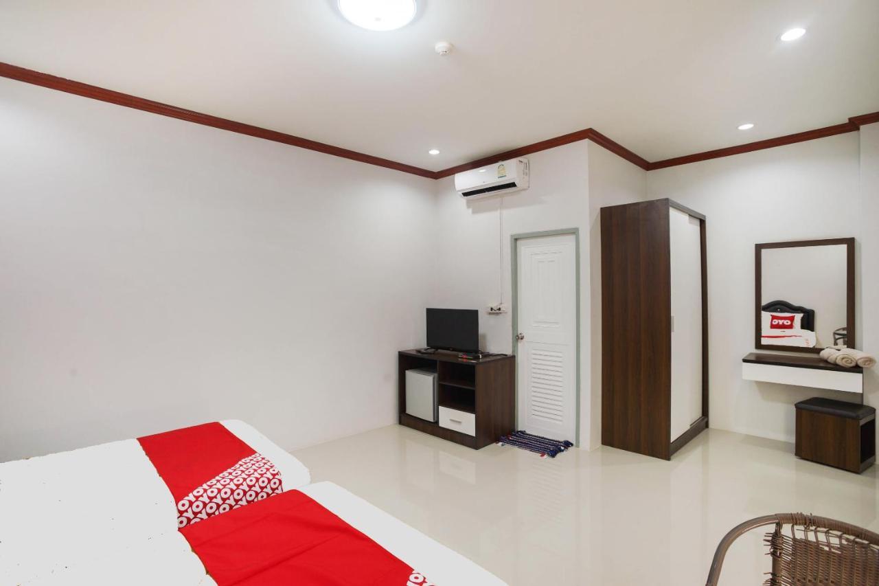 Oyo 75394 Sakthong Grand Hotel Chiang Khong Exterior foto