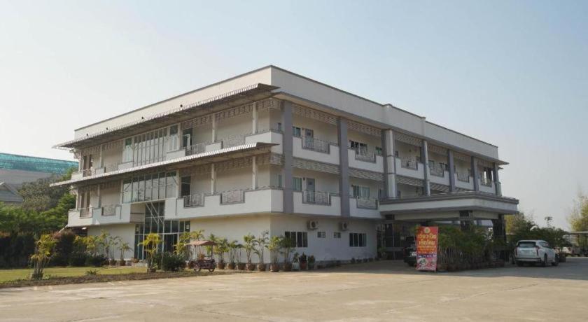 Oyo 75394 Sakthong Grand Hotel Chiang Khong Exterior foto